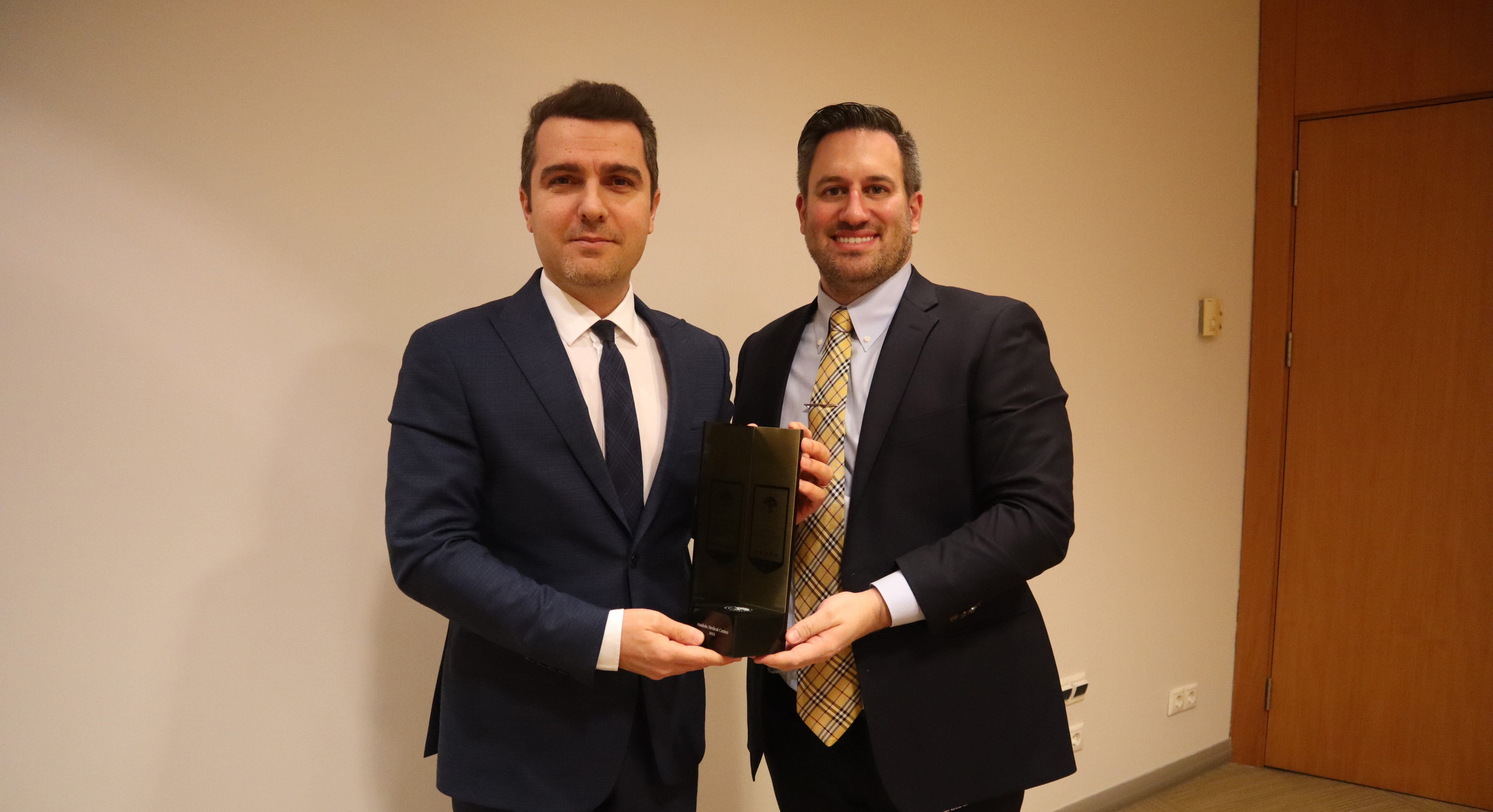 Больница Anadolu Sağlık Merkezi получила золотую аккредитацию во второй раз