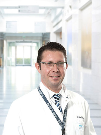 Специалист Др. Октай Карадениз